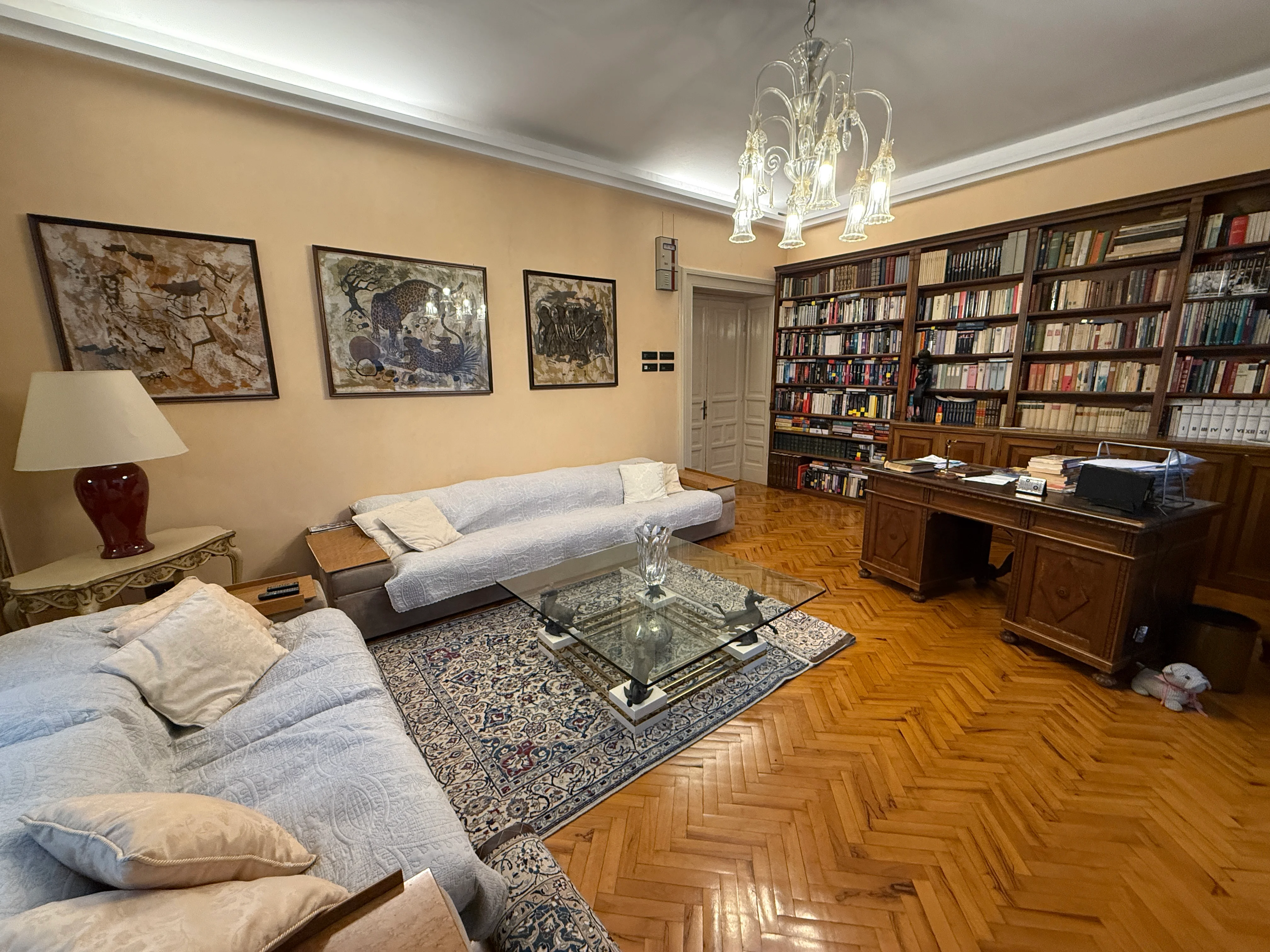 Eine ikonische Liberty-Villa von Emilio Paor