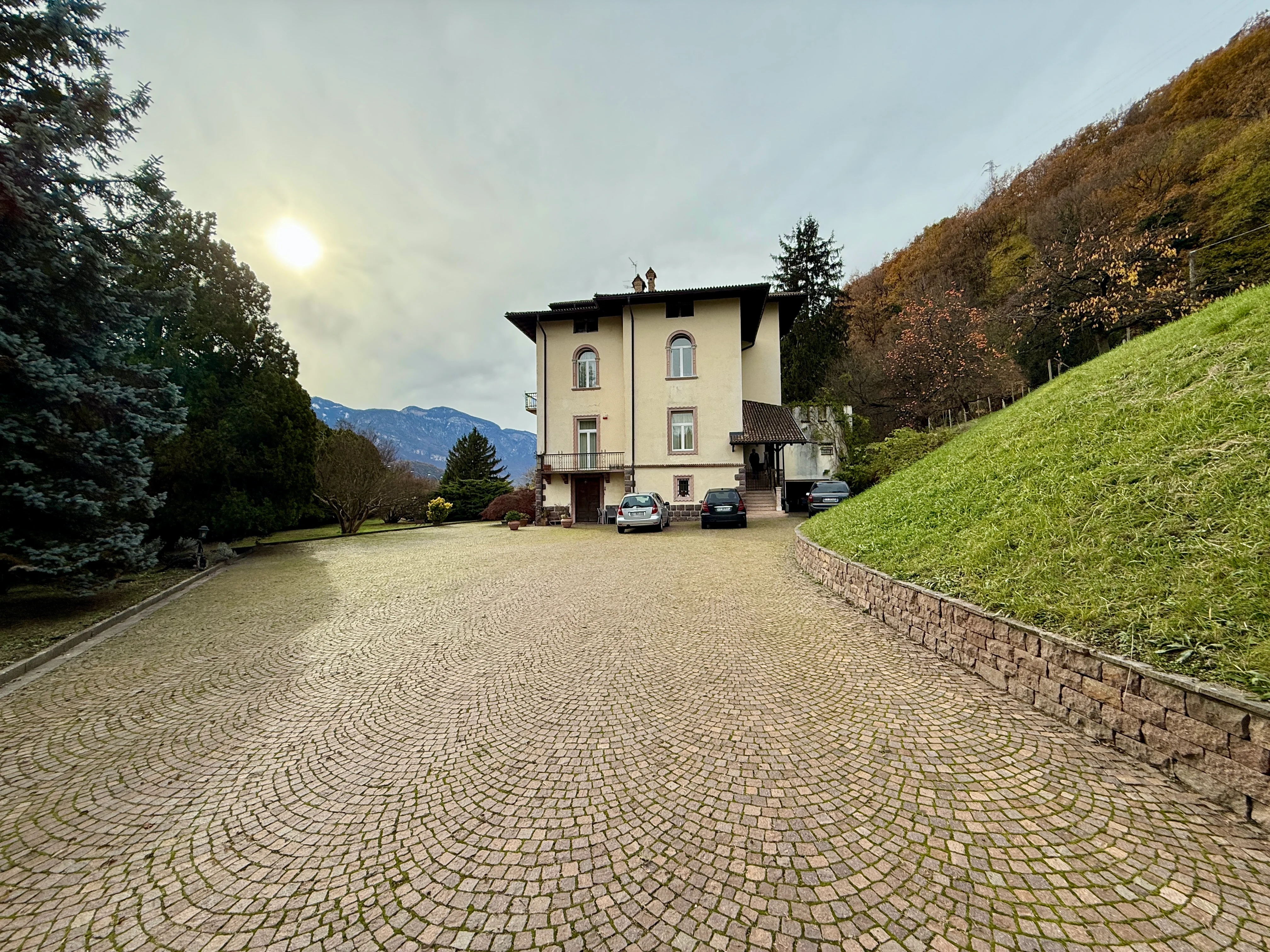 Villa Liberty d'autore firmata Emilio Paor