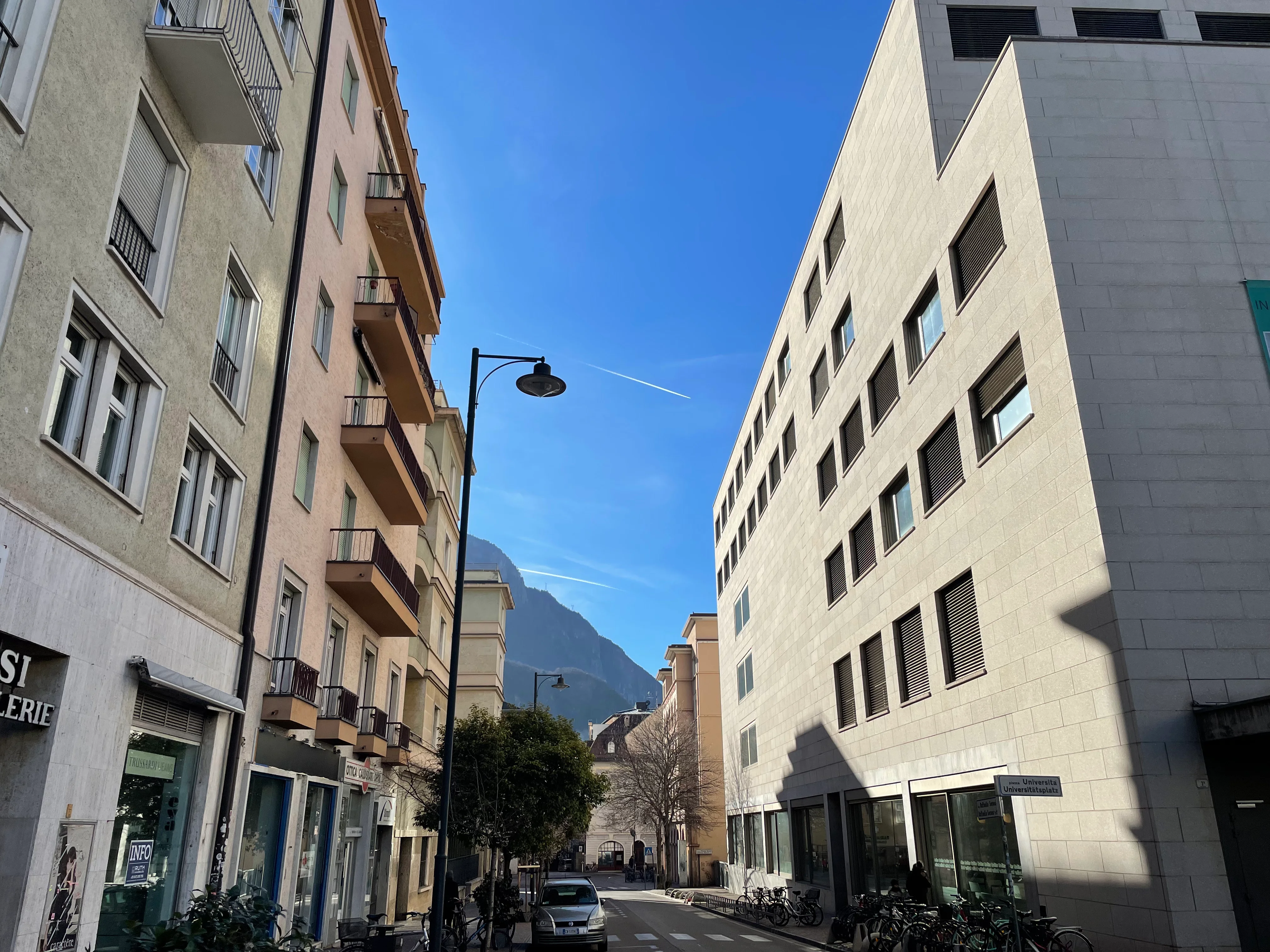 Mura e attività in vendita – Centro Storico