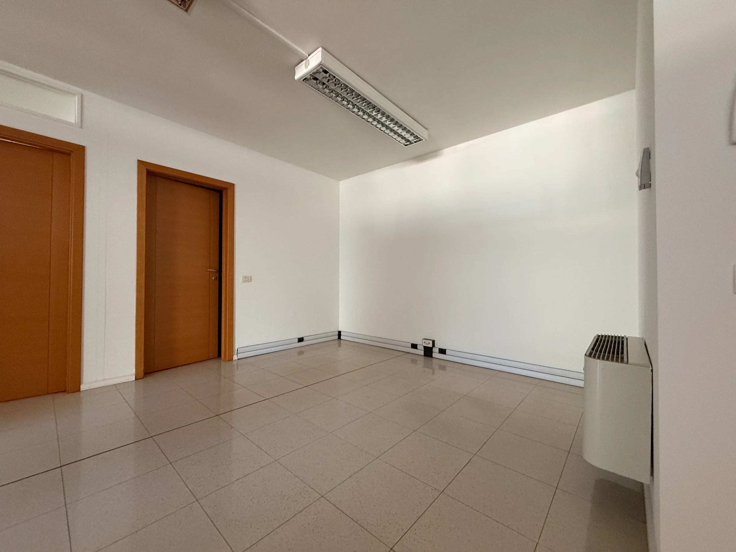 Büro in Bozen – Messezone, 109 m²