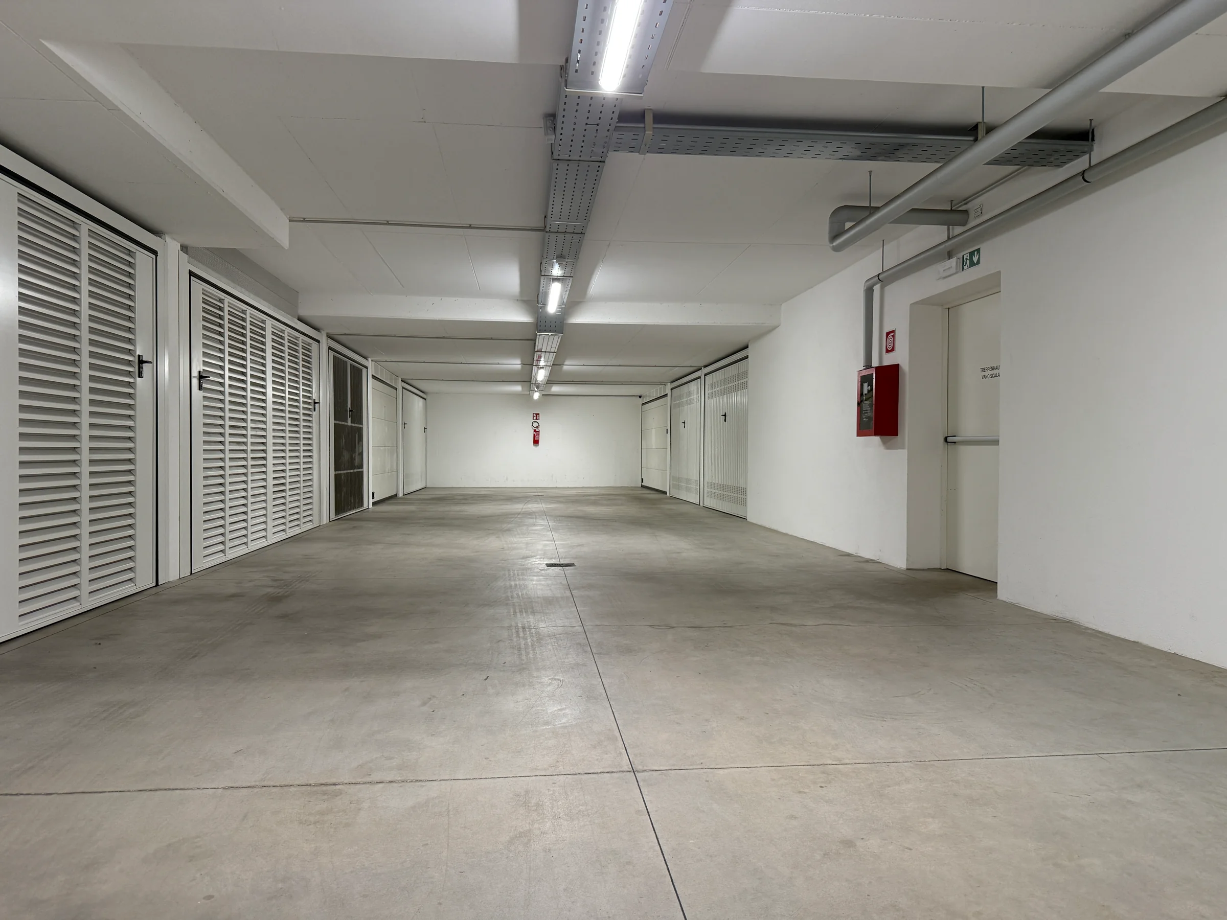 CasaClima A con giardino privato, garage e cantina