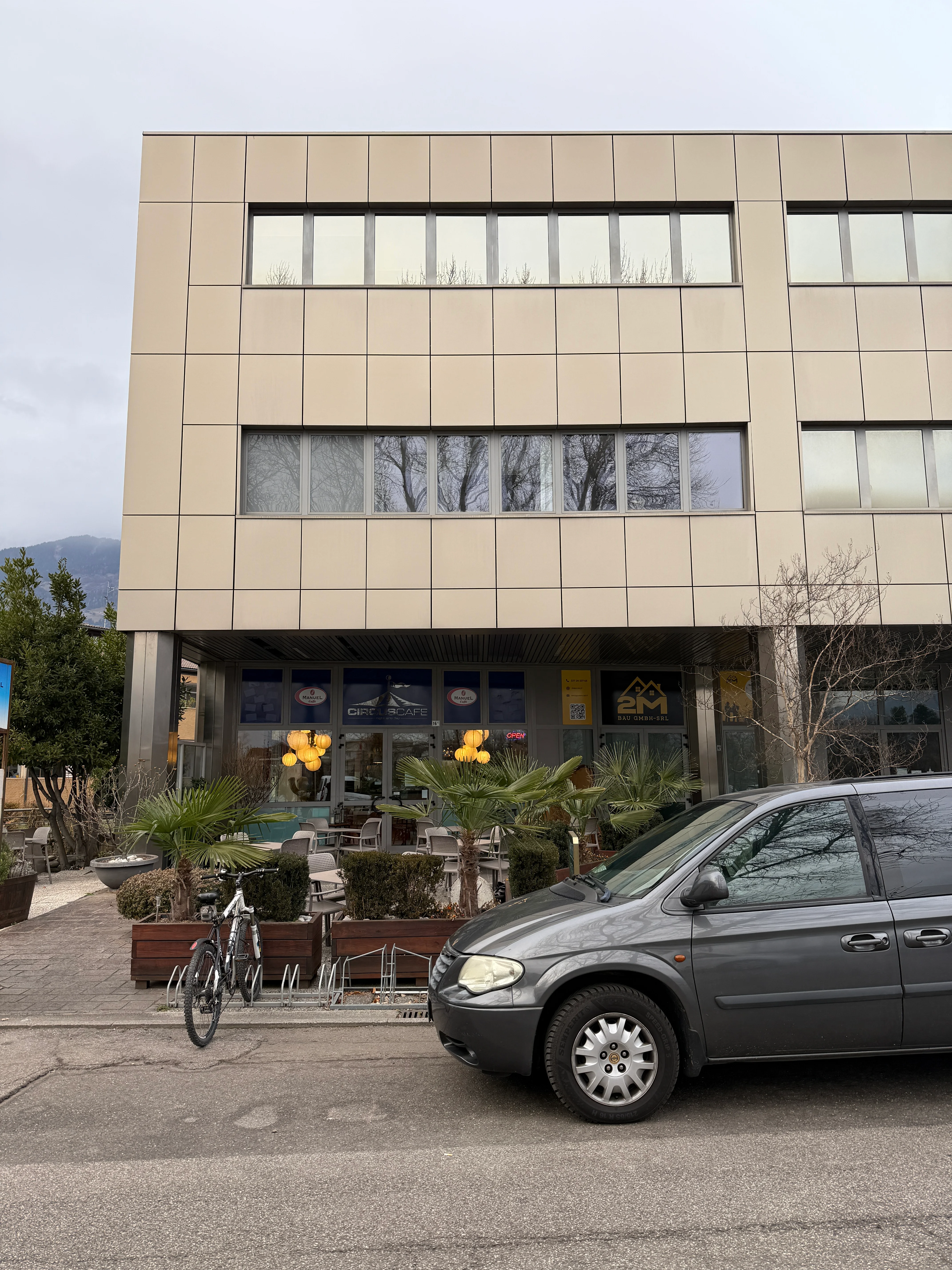 Restaurant / Bar mit Bar-Lizenz – Meran
