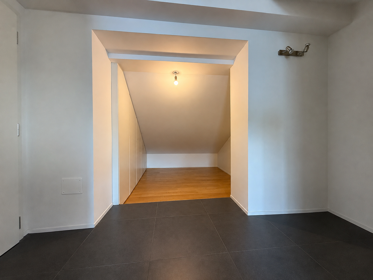 BOZEN ZENTRUM — MAISONETTE MIT CHARAKTER, TERRASSE UND PRIVATSPHÄRE