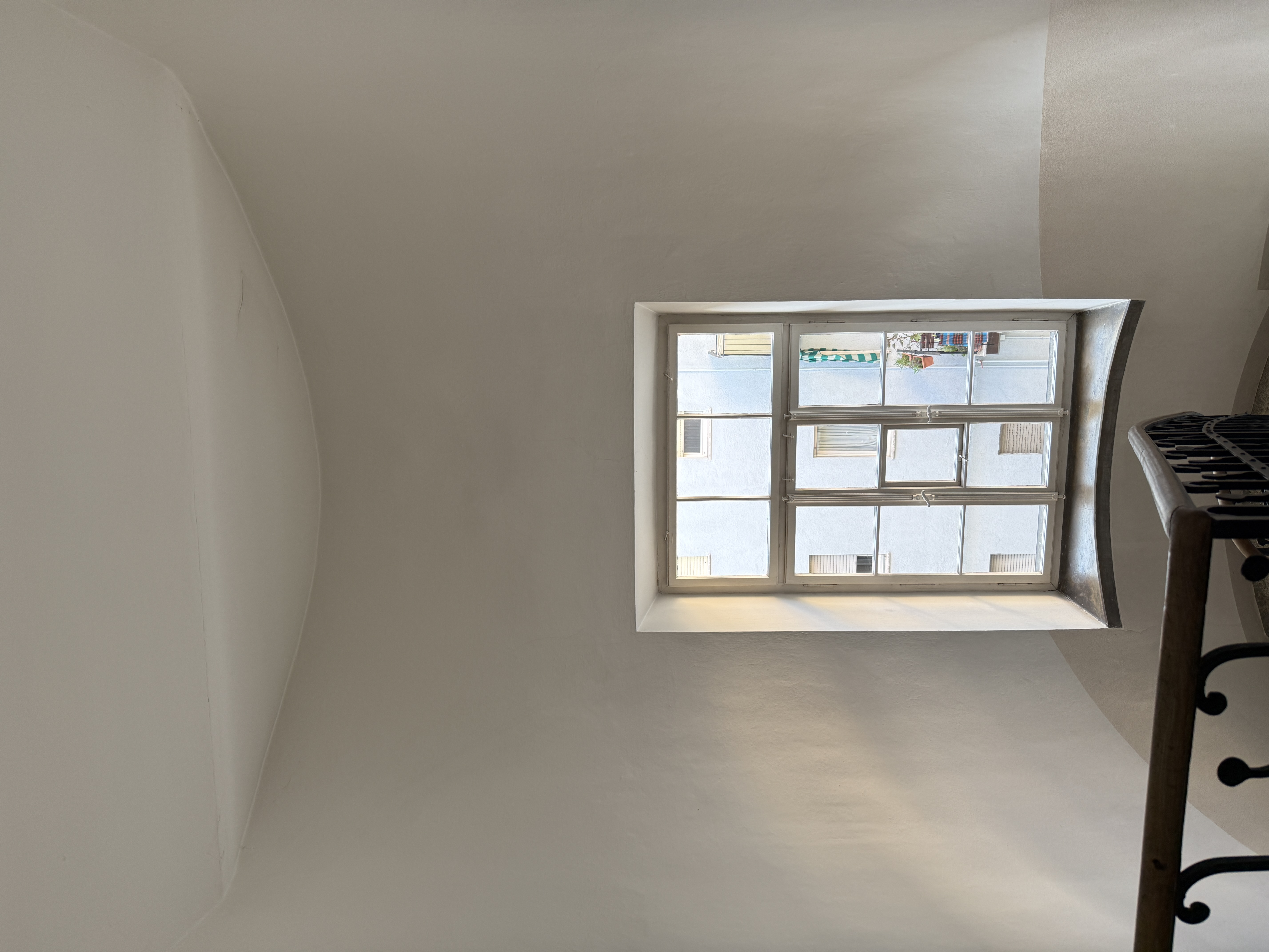 BOZEN ZENTRUM — MAISONETTE MIT CHARAKTER, TERRASSE UND PRIVATSPHÄRE