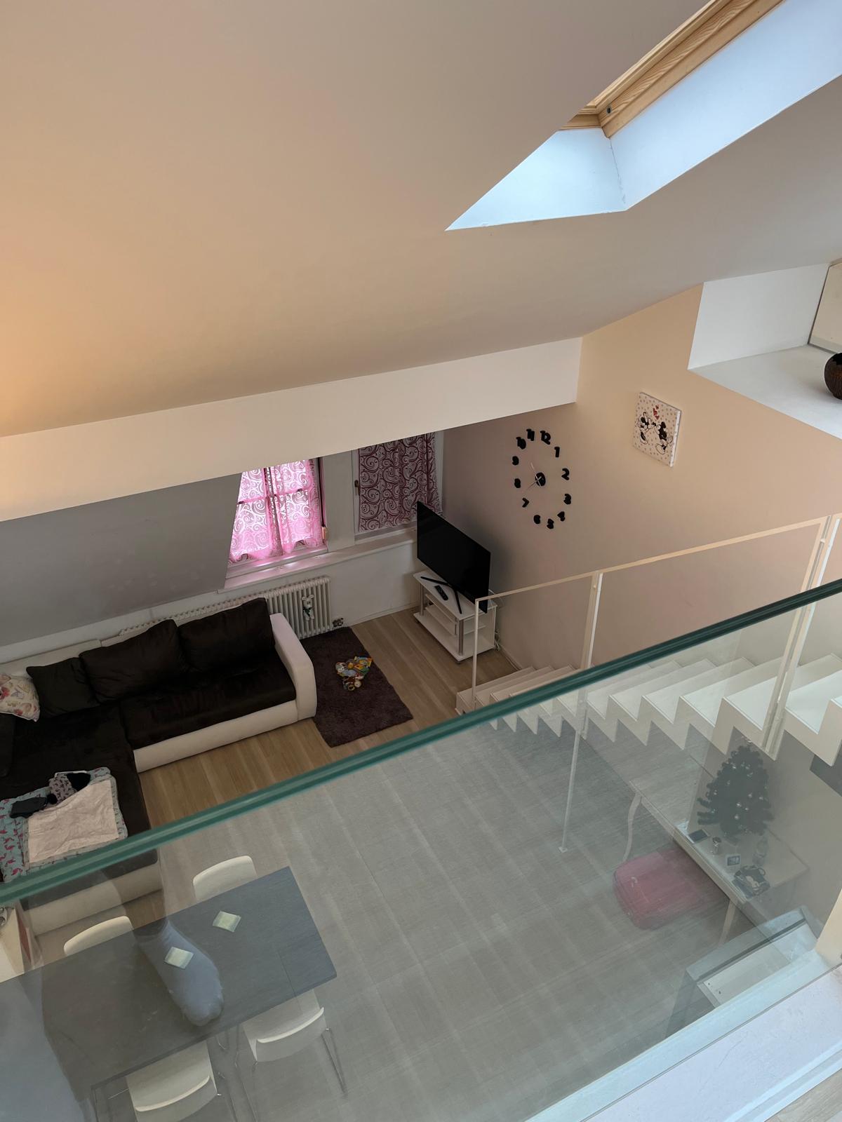 BOZEN ZENTRUM — MAISONETTE MIT CHARAKTER, TERRASSE UND PRIVATSPHÄRE