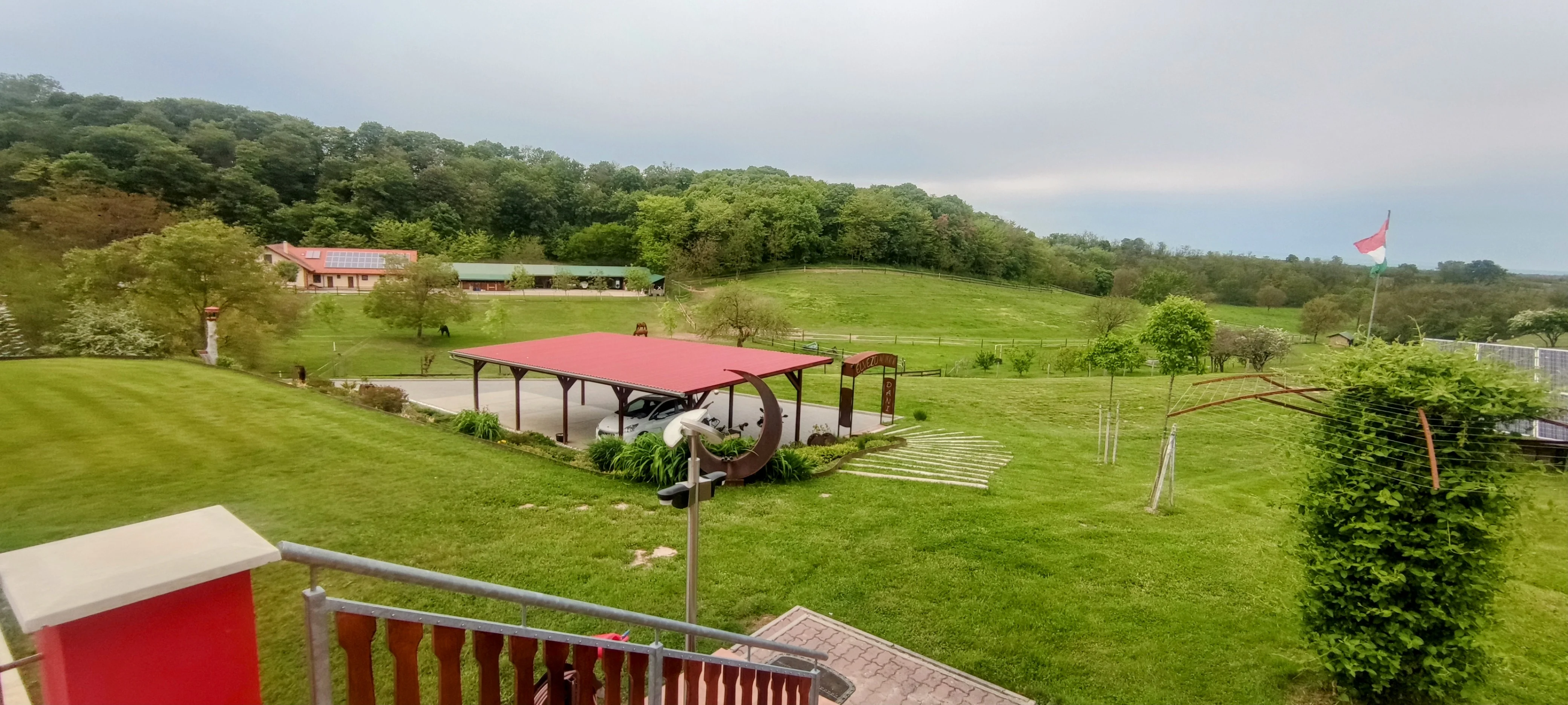 Villa moderna con piscina sul Lago Balaton