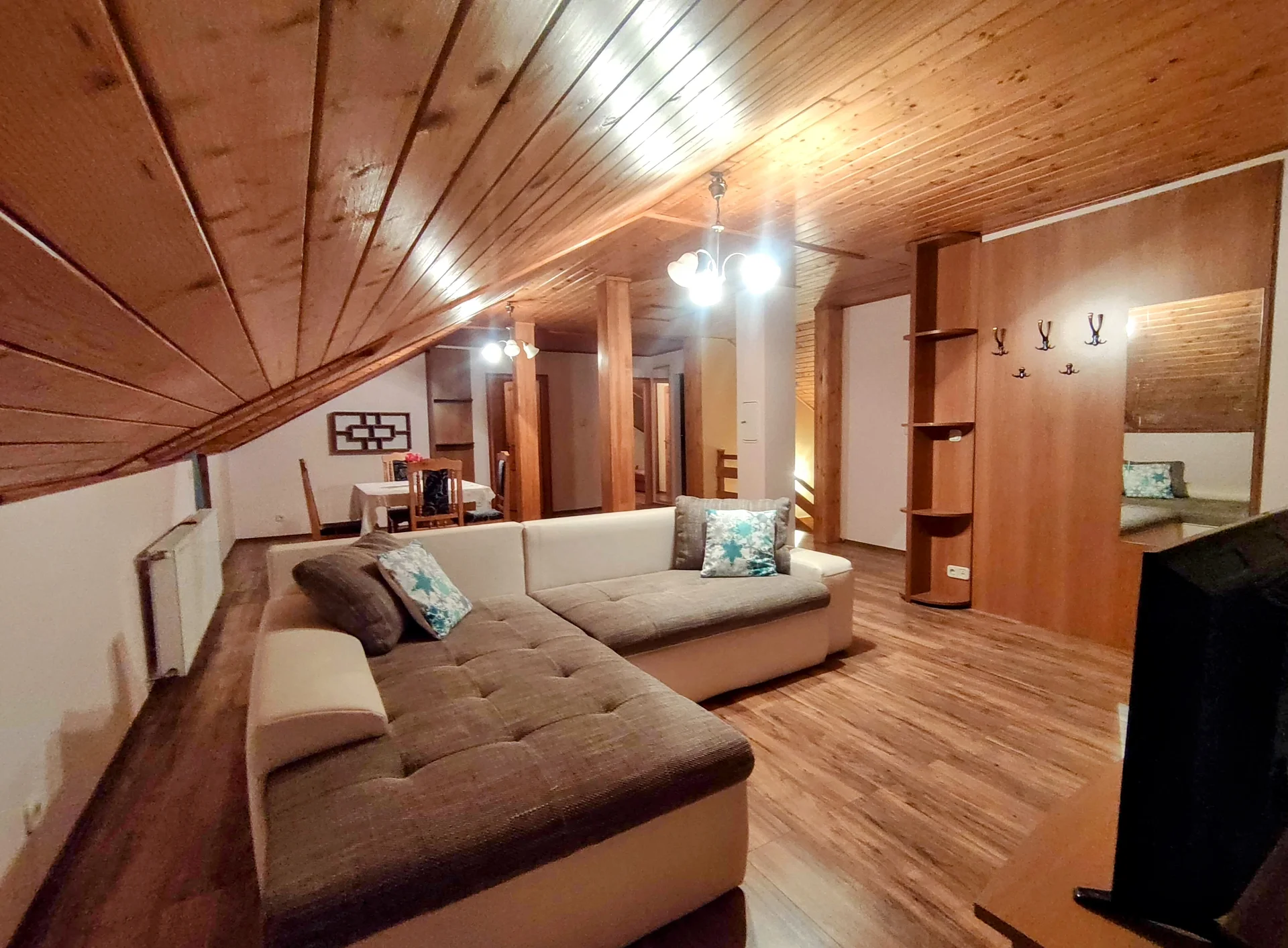 Villa moderna con piscina sul Lago Balaton